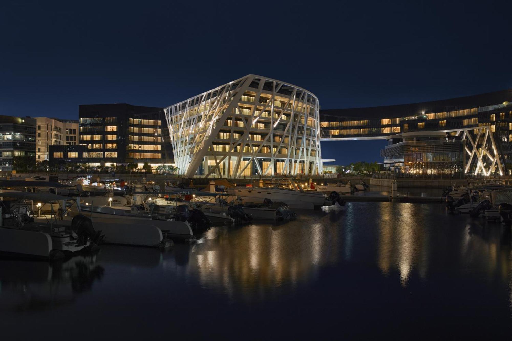 The Abu Dhabi Edition Eksteriør bilde The Crystal, Copenhagen